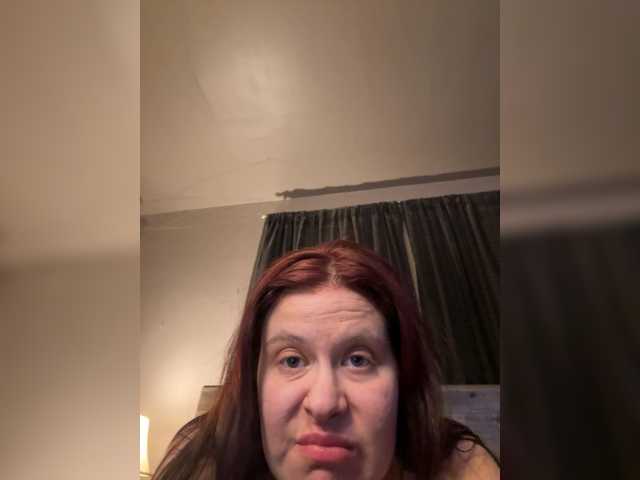 JullietteLatte's BongaCams show and profile