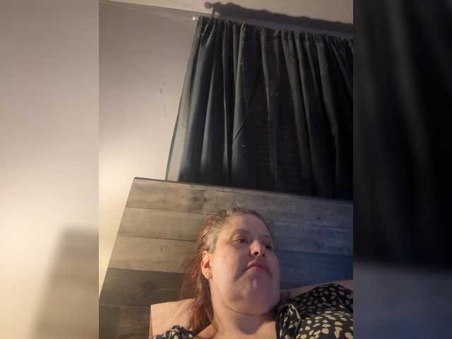 JullietteLatte – webcam model profile photo