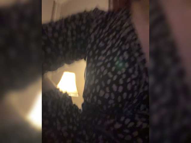 JullietteLatte's BongaCams show and profile