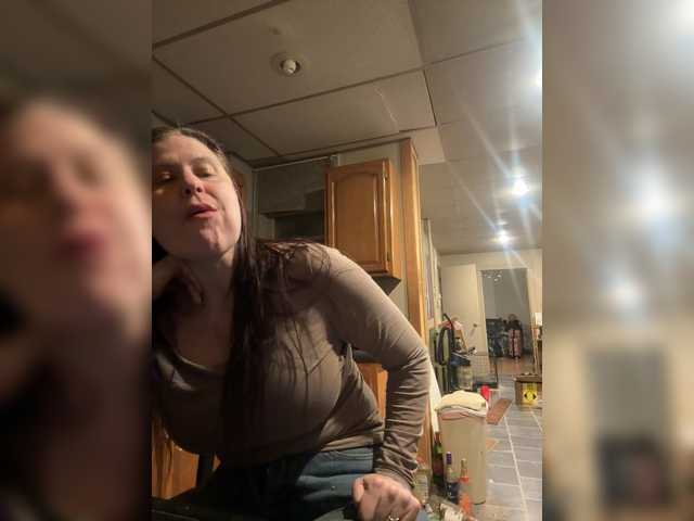 JullietteLatte live cam