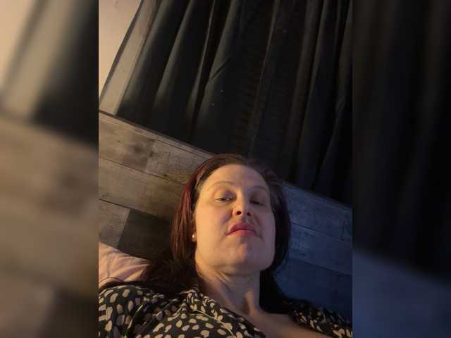 JullietteLatte live cam