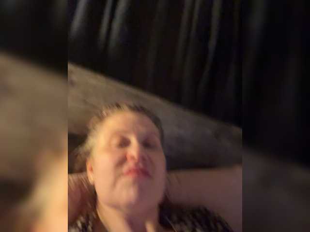 JullietteLatte's BongaCams show and profile