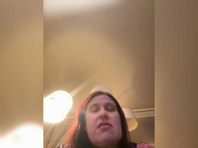 JullietteLatte's BongaCams show and profile