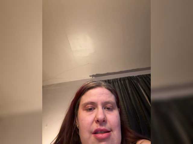 JullietteLatte's BongaCams show and profile