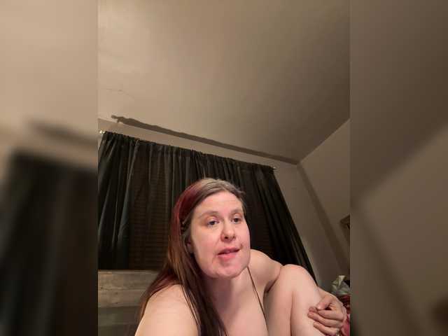 JullietteLatte's BongaCams show and profile