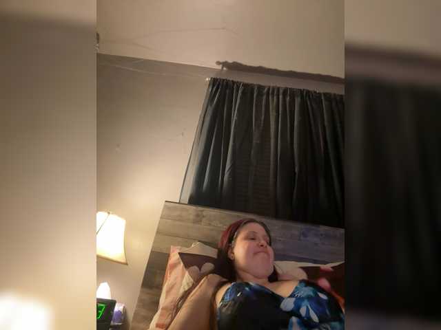 JullietteLatte's BongaCams show and profile