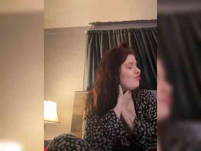 JullietteLatte webcam