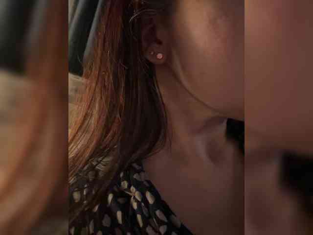 JullietteLatte webcam