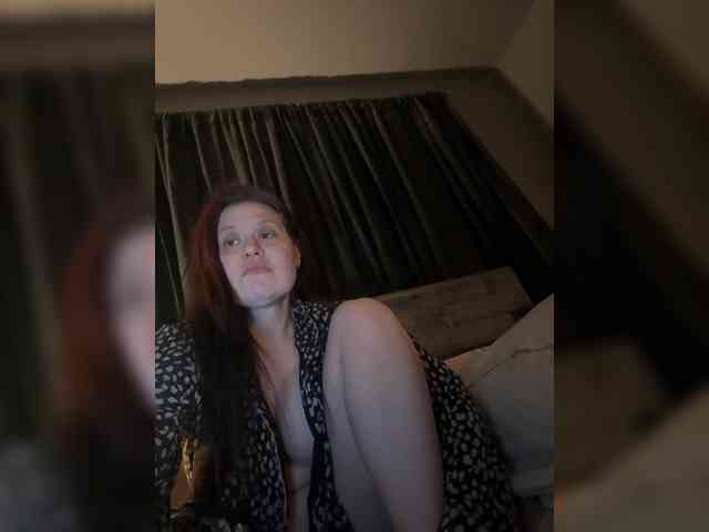 JullietteLatte webcam