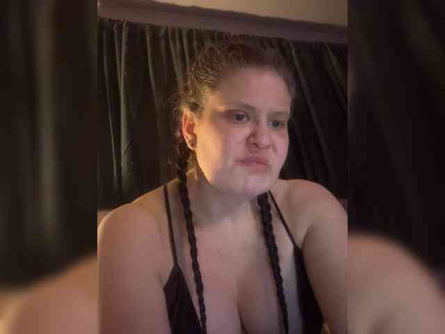 JullietteLatte webcam