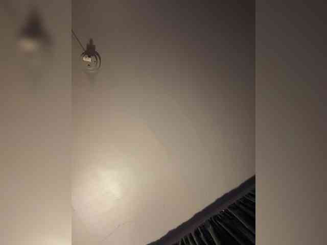 JullietteLatte webcam