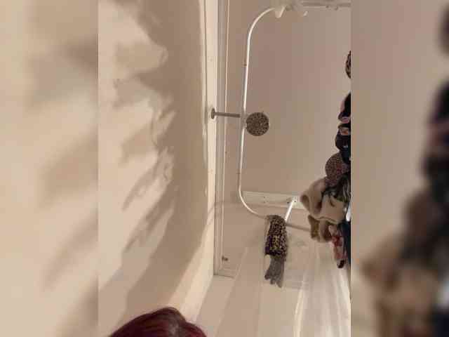 JullietteLatte webcam