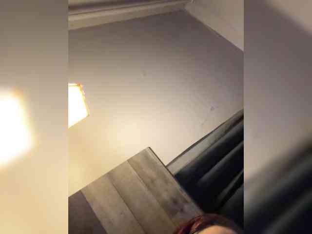 JullietteLatte webcam