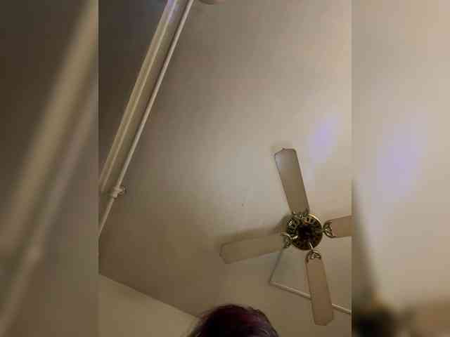 JullietteLatte webcam