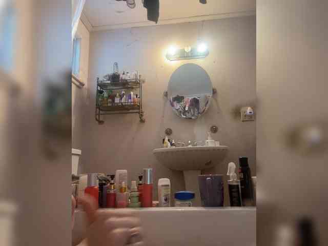 JullietteLatte webcam