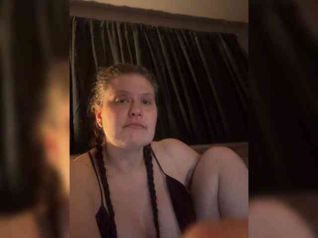 JullietteLatte webcam