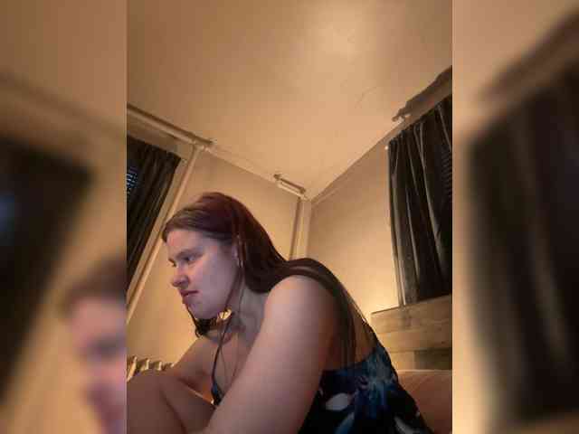 JullietteLatte webcam