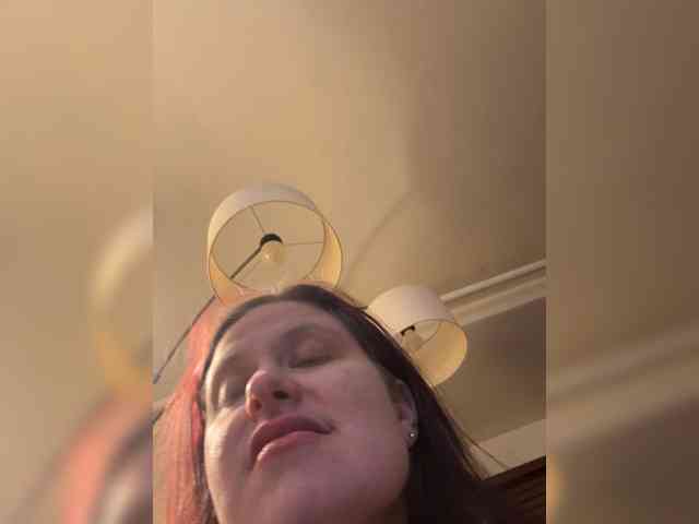 JullietteLatte webcam