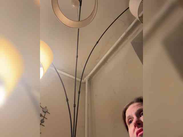 JullietteLatte webcam