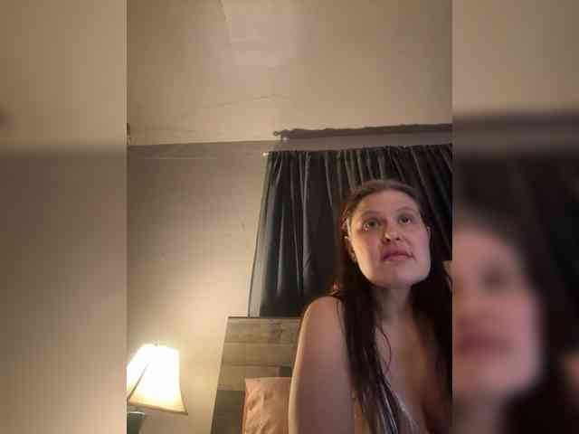 JullietteLatte webcam