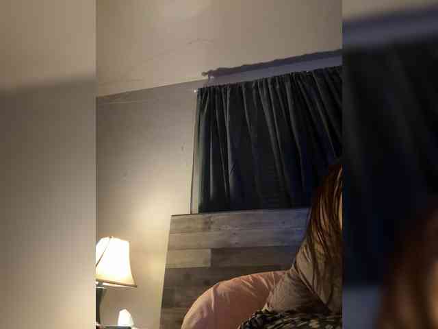 JullietteLatte webcam