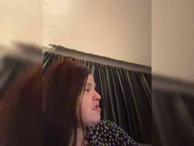 JullietteLatte webcam