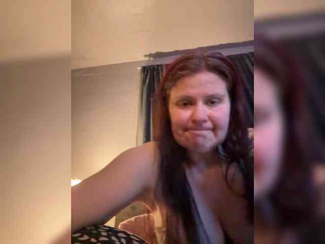 JullietteLatte webcam