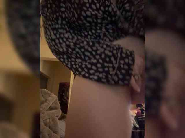 JullietteLatte webcam