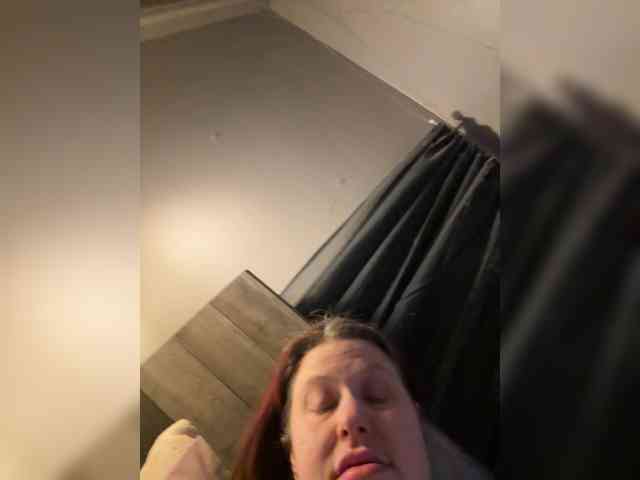 JullietteLatte webcam