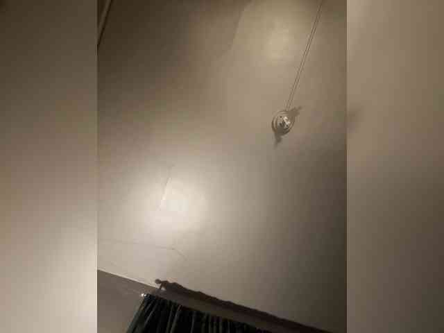 JullietteLatte webcam