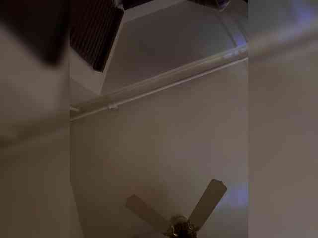 JullietteLatte webcam