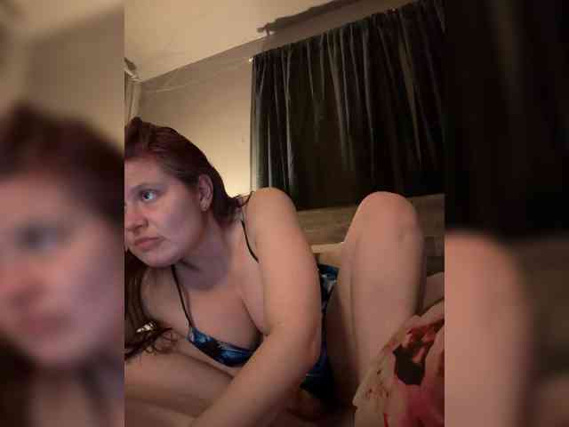 JullietteLatte webcam