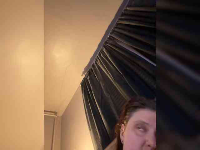 JullietteLatte webcam