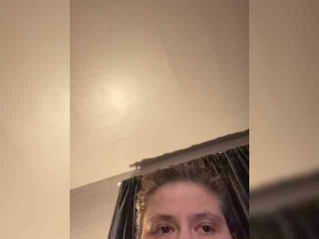 JullietteLatte webcam