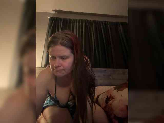 JullietteLatte webcam