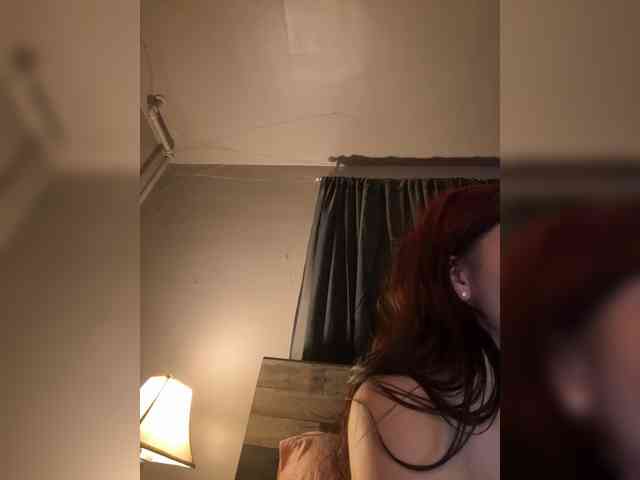 JullietteLatte webcam