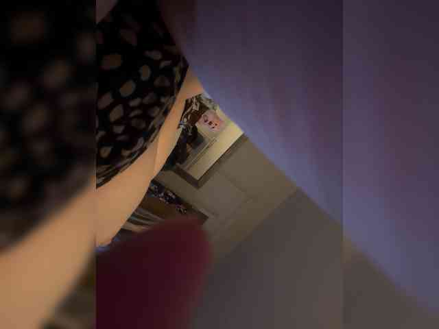 JullietteLatte webcam