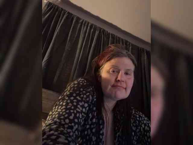 JullietteLatte webcam