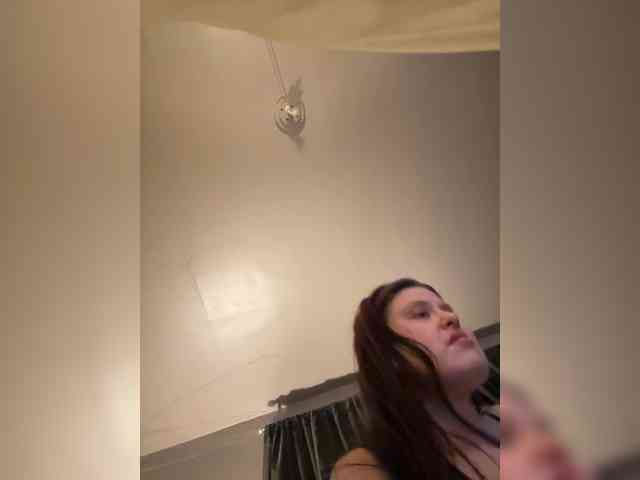 JullietteLatte webcam