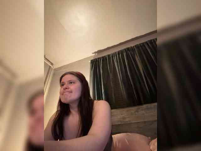 JullietteLatte webcam