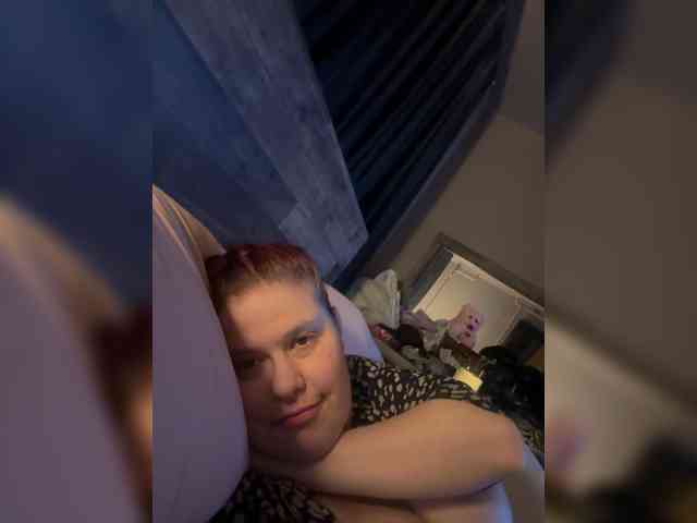 JullietteLatte webcam