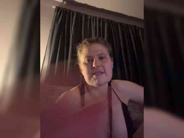 JullietteLatte webcam