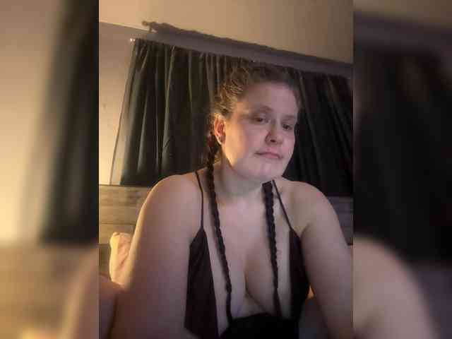 JullietteLatte webcam