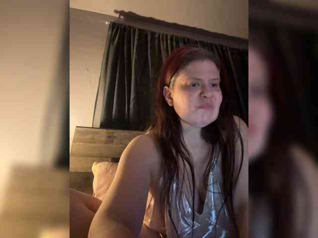 JullietteLatte webcam