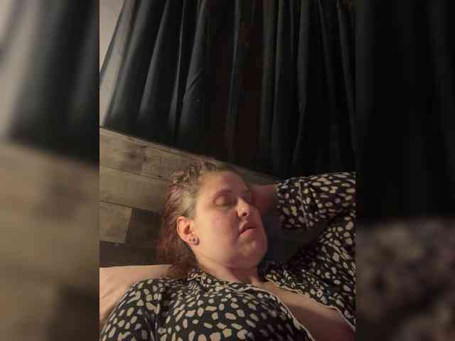 JullietteLatte webcam