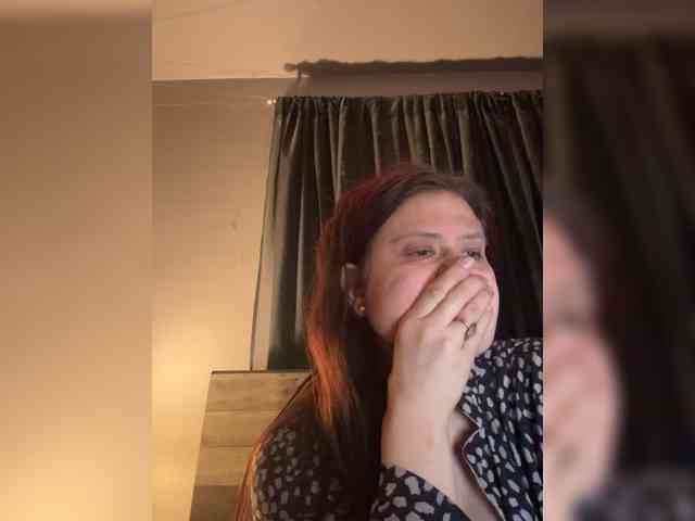 JullietteLatte webcam