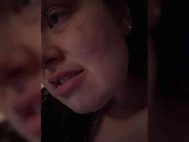 JullietteLatte webcam