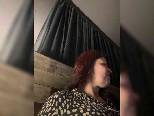 JullietteLatte webcam