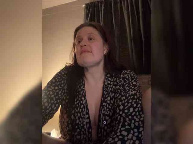 JullietteLatte webcam