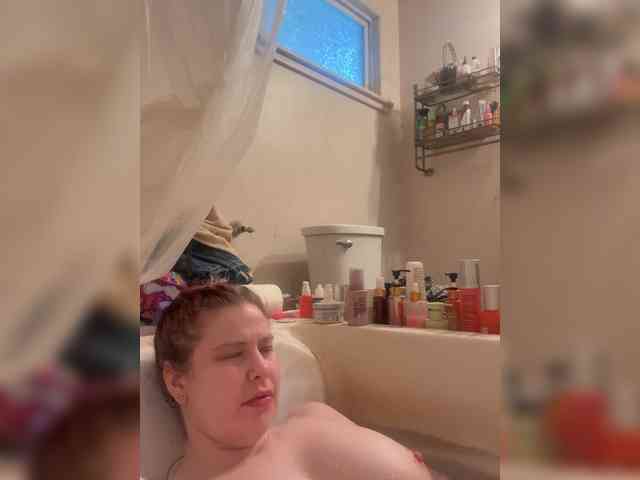 JullietteLatte webcam